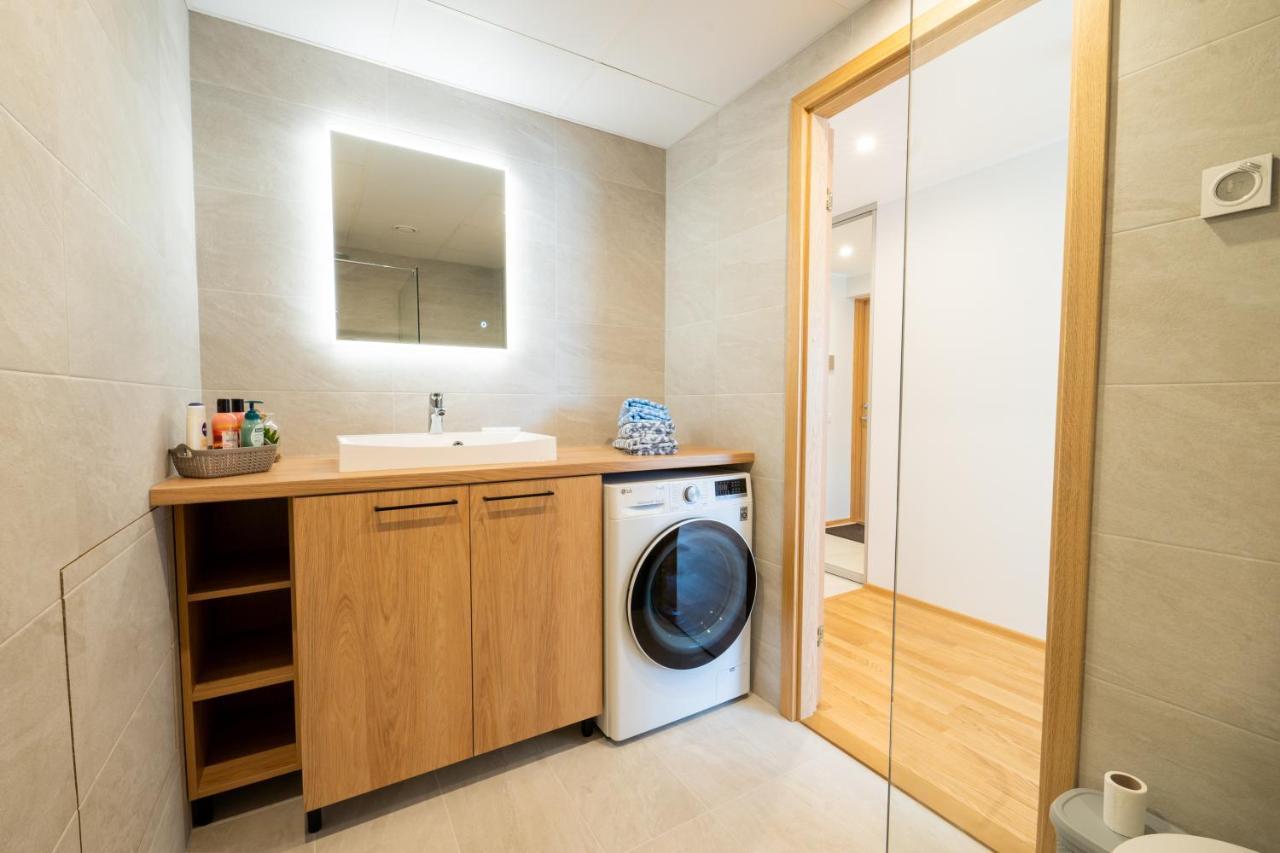 Delta Luxury Apartment With Terrace Tartu Buitenkant foto